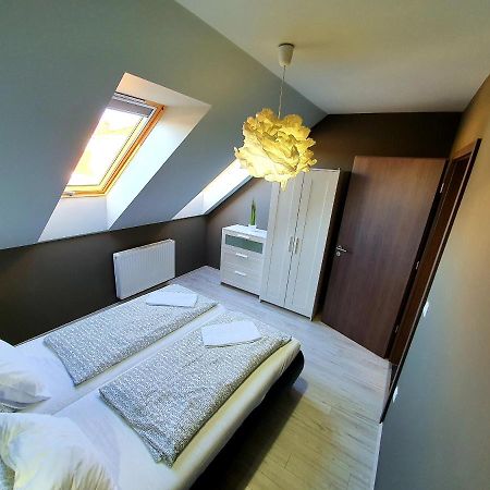 Intro Apartman シャールヴァール エクステリア 写真